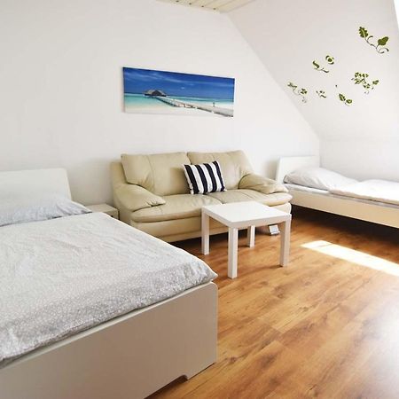 Cozy Worker Apartments Niederkassel Bagian luar foto