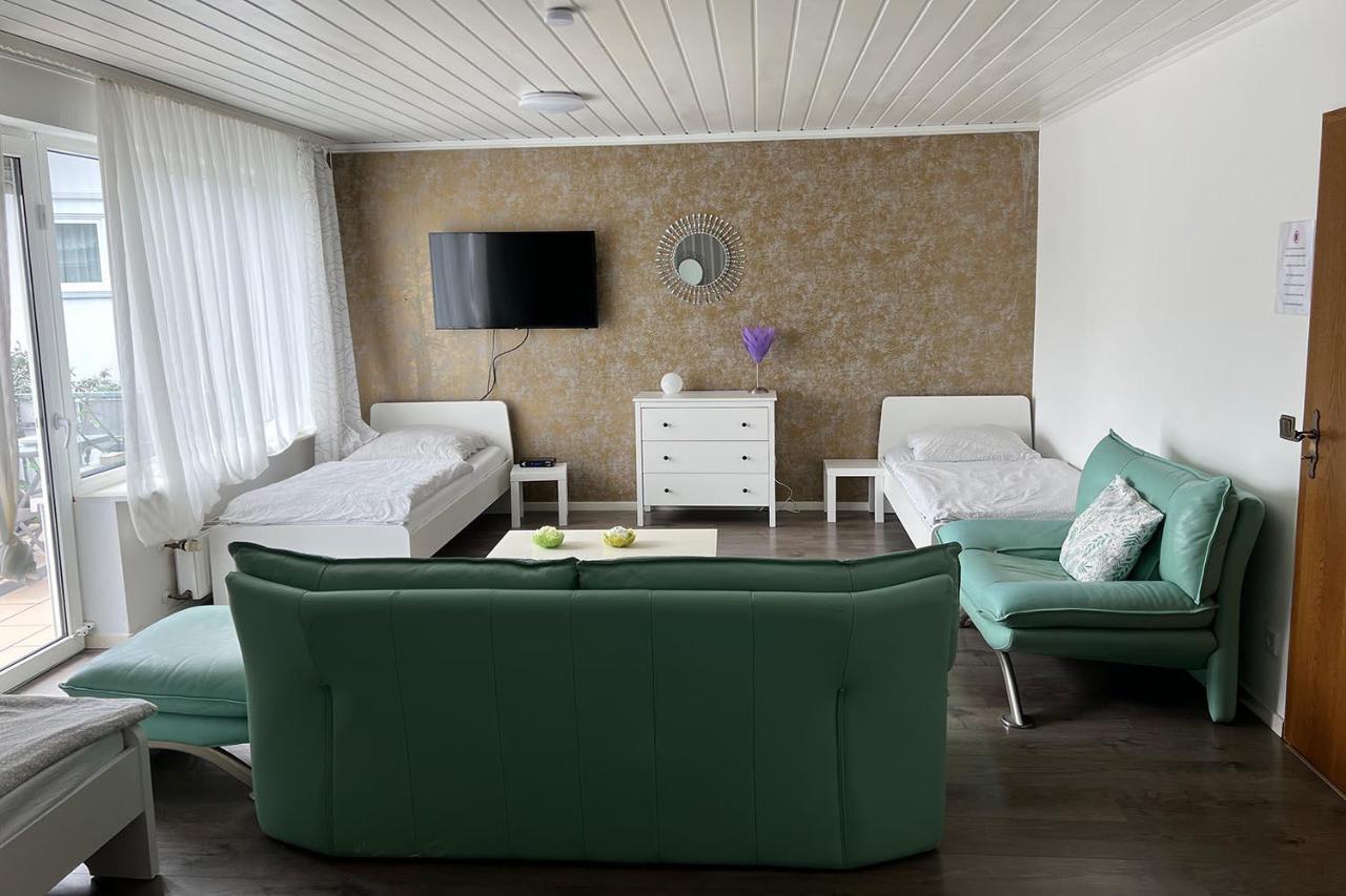 Cozy Worker Apartments Niederkassel Bagian luar foto