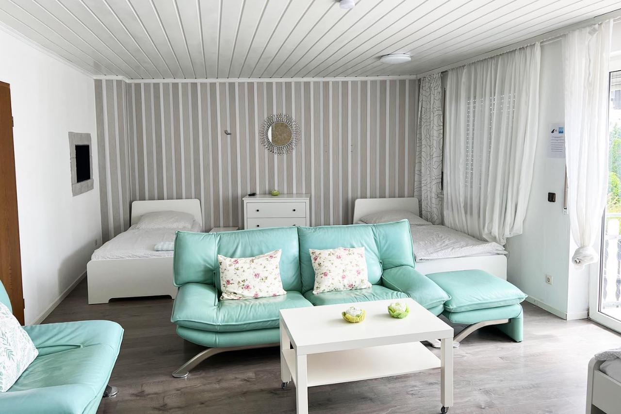 Cozy Worker Apartments Niederkassel Bagian luar foto