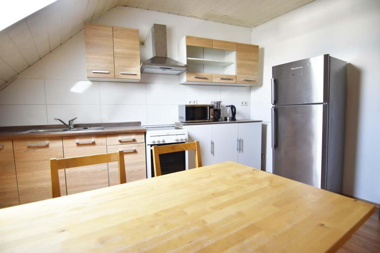 Cozy Worker Apartments Niederkassel Bagian luar foto