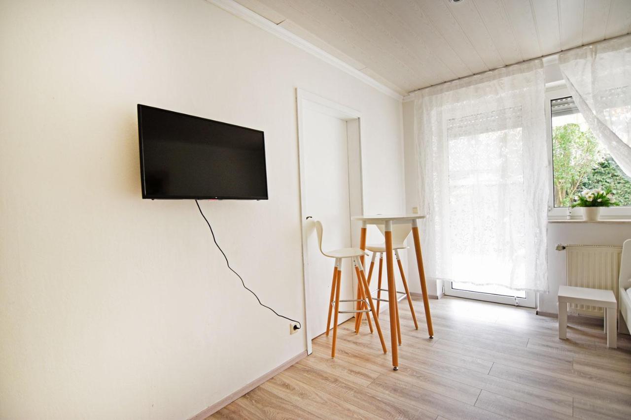 Cozy Worker Apartments Niederkassel Bagian luar foto